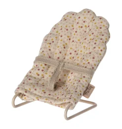Maileg wipstoeltje voor de babymuisjes en -konijntjes